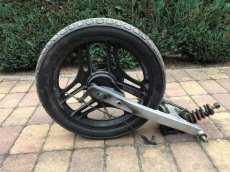 Honda NS 125 F - ráfky a kyvka - 7