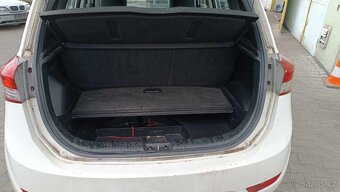 Hyundai ix20 1.6i 92kW rv.2012 automat - 7