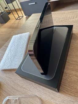 IPhone 13 Pro Max KRÁSNÝ STAV - 7