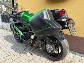 Kawasaki H2 SX - 7