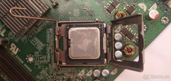 DELL Optiplex 780 E93839 GA0404 (SOCKET LGA775) s procesorem - 7