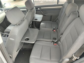 Vw Touran 1.9 TDI , 74 KW , rok 2004 - 7