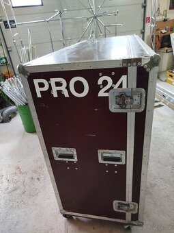 Prodám přepravní box CASE - 7