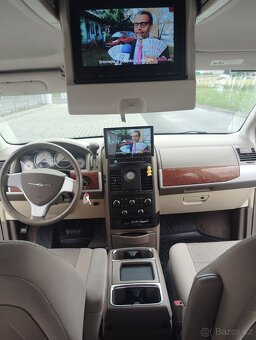 Chrysler town& country 3,8l V6,LPG grand Voyager - 7