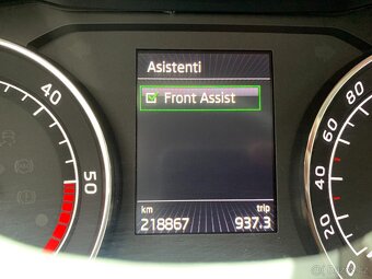 Škoda Superb III combi 2.0 TDI 140kW DSG Ambition r.v. 2016 - 7