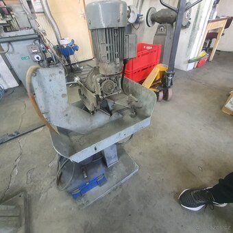 Pásová bruska na trubky - 7