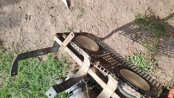 Prodám přední světla Mt8 150.32 - 7