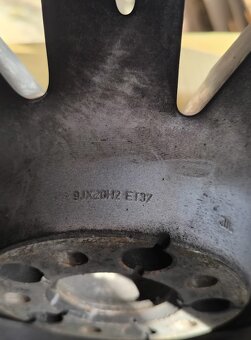 Originál Audi ALU kola 9JX20H2 ET37 - 7