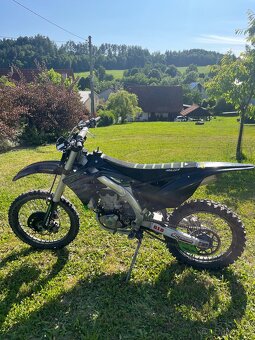 Kawasaki KXF450 2015 130mth - 7