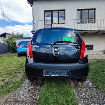Hyundai í10 ,1,1 benzín 49 kw NOVÁ STK - 7