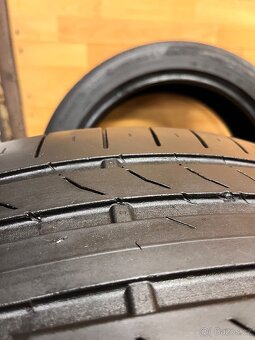 Letní pneu 235/45/20 - 7