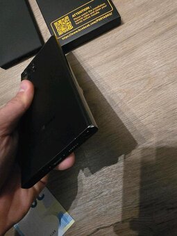 Samsung Galaxy S23 Ultra 256 GB + příslušenství - 7