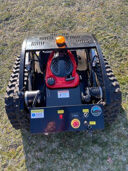 Svahová pasová sekačka – dálkové ovládání - 7