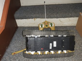 Tank na vysílačku - 7