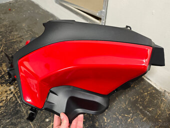 Kapotáže Ducati Panigale V2 Red 2024 - 7