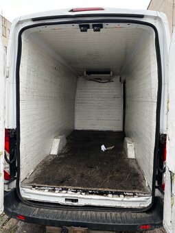 Ford Transit JUMBO chlaďák - poškozený motor - 7