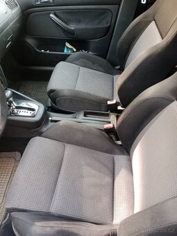 Volkswagen golf - 7
