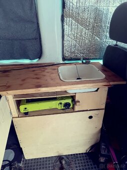 Ford Transit "obytka" alternativně 8/9míst - 7