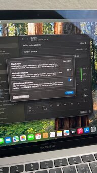 Macbook Air M1 vesmírně šedá - 7
