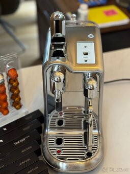 Top Kávovar Nespresso CreatistaPro+zásobník+kapsle - 7