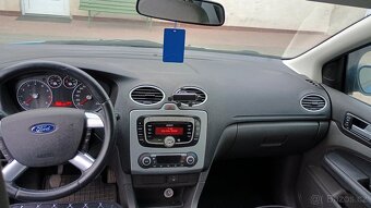 ford focus 1.6 - 7
