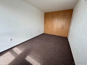 2KK+Balkon po rekonstrukci Br.Čapků 2868, volný od 1.8.2025 - 7