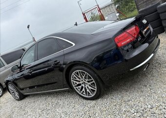 Audi A8 4,1 TDI QAUTTRO nafta automat 258 kw - 7