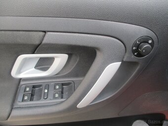 Škoda Fabia 1.6i SCOUT Combi - 7