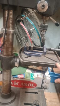 Sloupová vrtačka Proma E 1516B a podstavec - 7