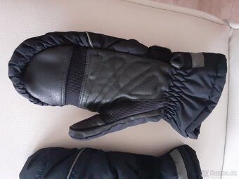 Prodám dětské lyžařské rukavice zn. DIEL, vel. 6,5 - 7