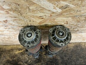 PŘEDNÍ AKTIVNÍ TLUMIČE BMW F11 3711679697901 / 3711679698001 - 7