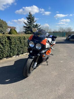 Honda CBR 900rr - 7