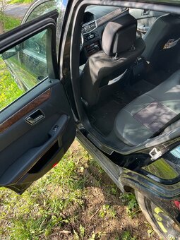 Mercedes Benz E250 2011 - 7