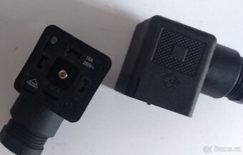HYDRAULICKÝ ROZVADĚČ 24V DUPLOMATIC - 7