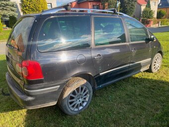 Volkswagen Sharan 1.9tdi 110kw 7 míst. - 7