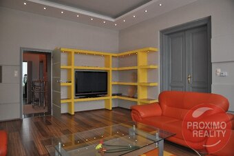 PRONÁJEM 3+1, o výměře 105 m2, v centru Jihlavy KRYTÝ BAZÉN - 7