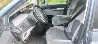 Prodám Citroën C8 2,0HDI - 7