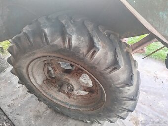 Zadek zetor 25 + přední náprava zetor 25 - 7