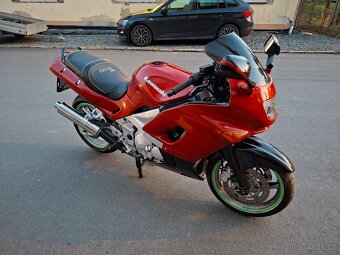 Kawasaki ZZR 600, 72 kW, 1996 - 7