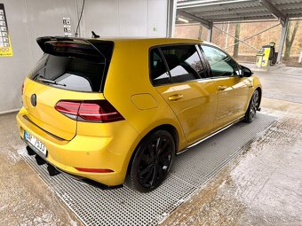 VW Golf 7.5 R-line DSG - 2017 MAX VÝBAVA - super stav - 7