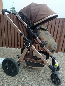 Kočárek + autosedačka - 7