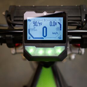 Elektrická motorka s výkonem 27kW - 7