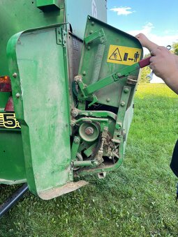 Lis John Deere 590 - 7