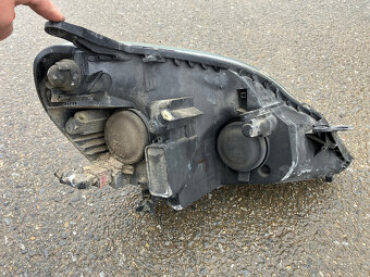 Přední světlo Zafira B - 7