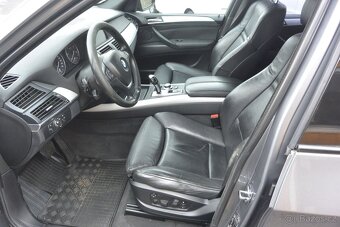 PRODÁM BMW X5 xDrive30d - 7