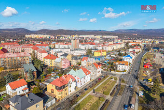 Prodej bytu 3+1, 71 m², OV, se zahradou a garáží, Jirkov - 7