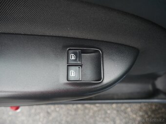 Škoda Octavia II 1.6 TDi , 77 kW nafta, 2009 - 7