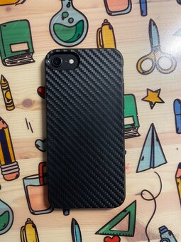 iPhone 8, Vesmírně šedá, 64GB + 2 obaly - 7