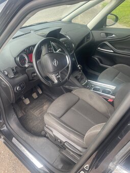 Opel Zafira Tourer - 7