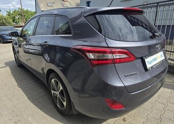 Hyundai i30 1.6-AUT.KLIMA-VÝHŘ.SED.+VOLANT - 7